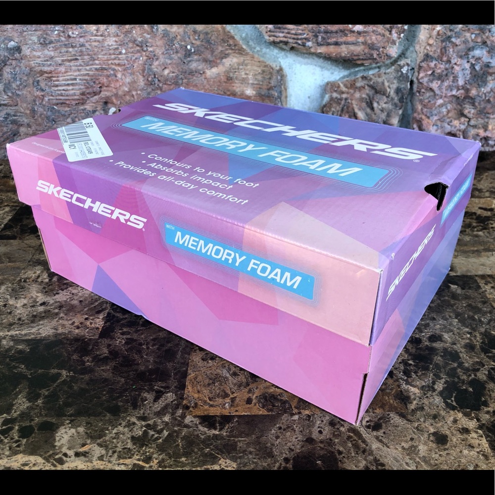 NEW Skechers memory foam Walking Sneakers - Picture 12 of 13